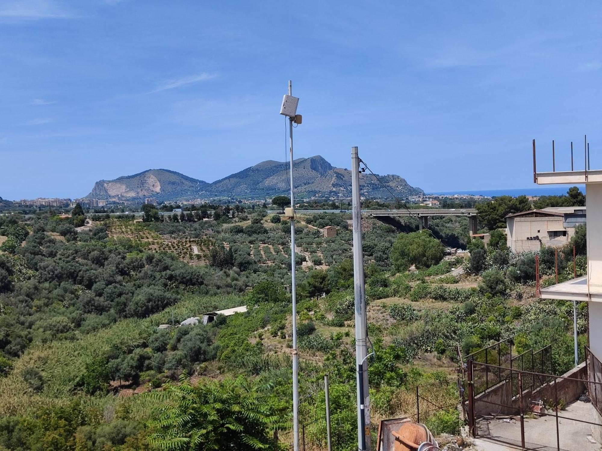 Panoramico Wifi Tv Centro Storico Lägenhet Casteldaccia Exteriör bild
